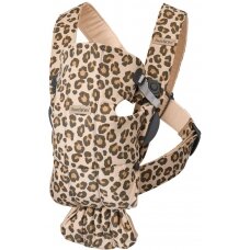 "BabyBjorn Baby Carrier Mini 3D Jersey" - maža nešynė naujagimiui | Smėlio spalvos / Leopardas